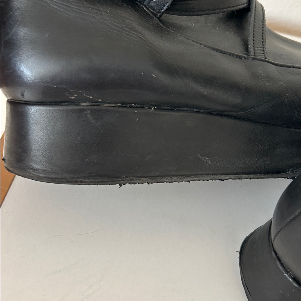 Stephane Kélian - Paris Women's Black Fur-Lined Winter Boots. Size 8 - Picture 14 of 14